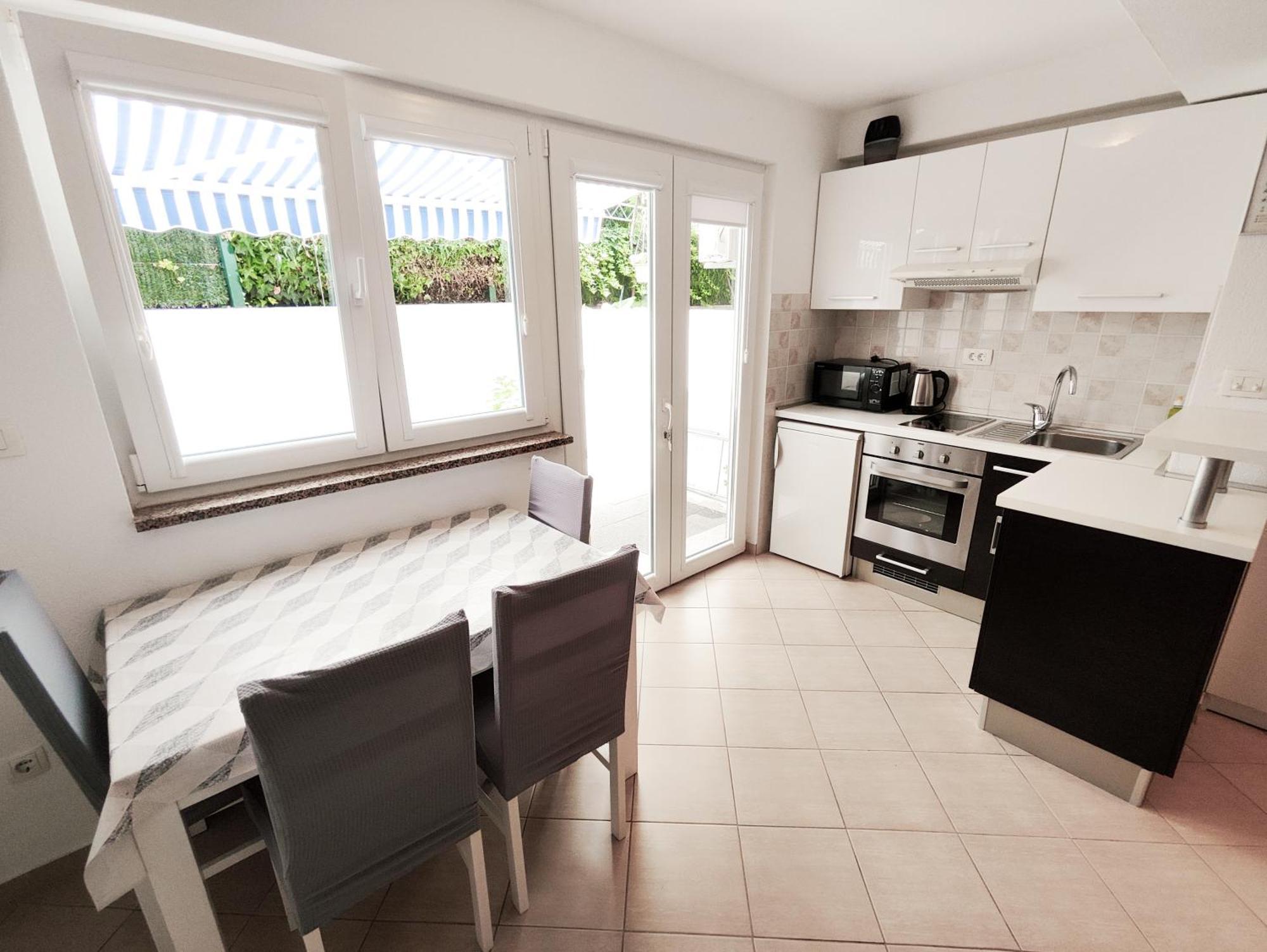 Apartment And Vuleta, Close To The *