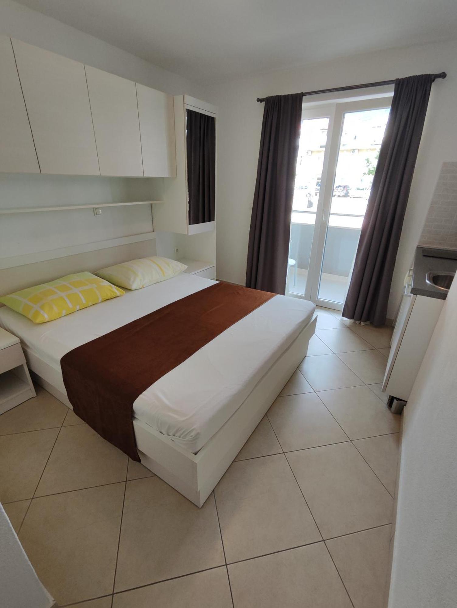 Apartment And Vuleta, Close To The *