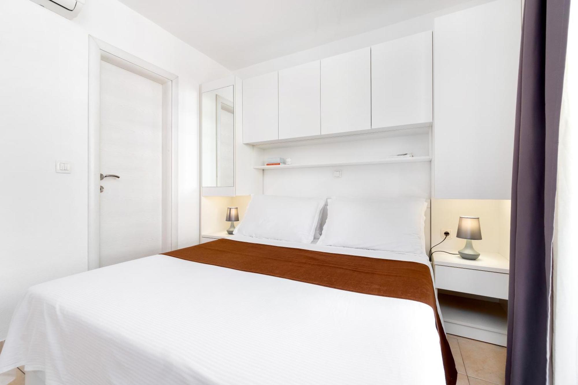 Apartment And Vuleta, Close To The *